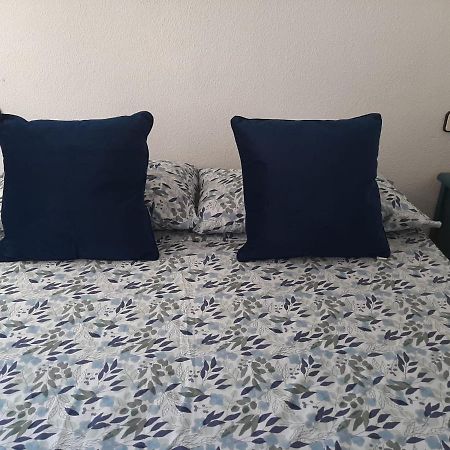 Amazing Sunny Flat With Balcony Pool Two Mins From The Beach Torrevieja Bagian luar foto