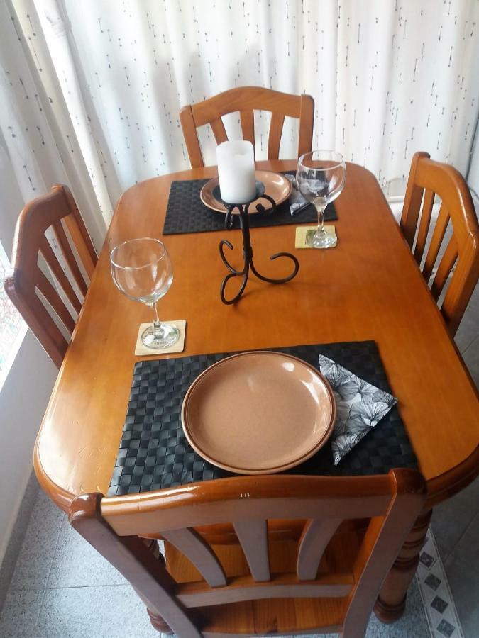 Amazing Sunny Flat With Balcony Pool Two Mins From The Beach Torrevieja Bagian luar foto