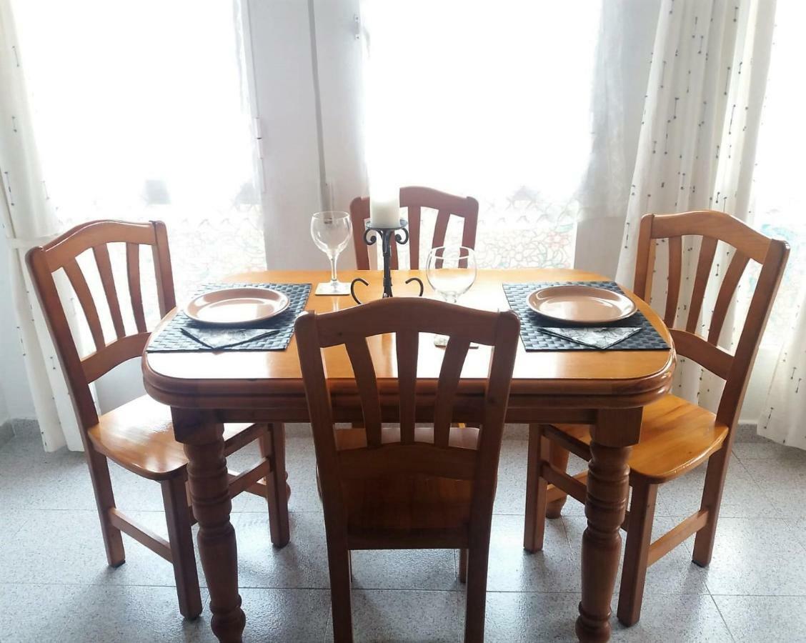 Amazing Sunny Flat With Balcony Pool Two Mins From The Beach Torrevieja Bagian luar foto