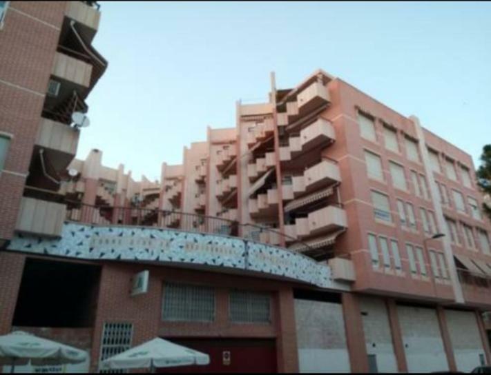 Amazing Sunny Flat With Balcony Pool Two Mins From The Beach Torrevieja Bagian luar foto